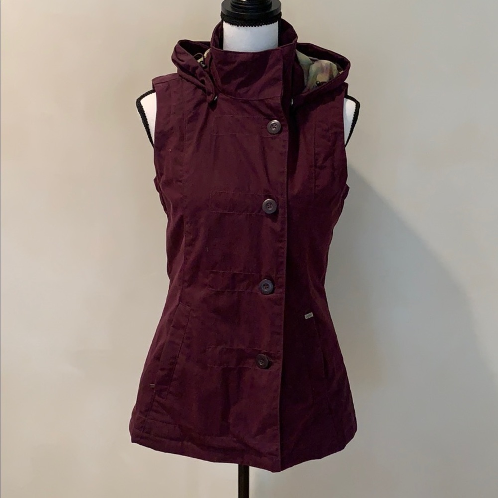 Horny Toad quilted vest.